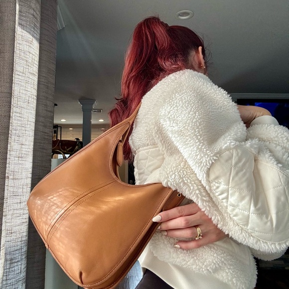 Coach Tan Leather Shoulder Bag - Picture 11 of 11